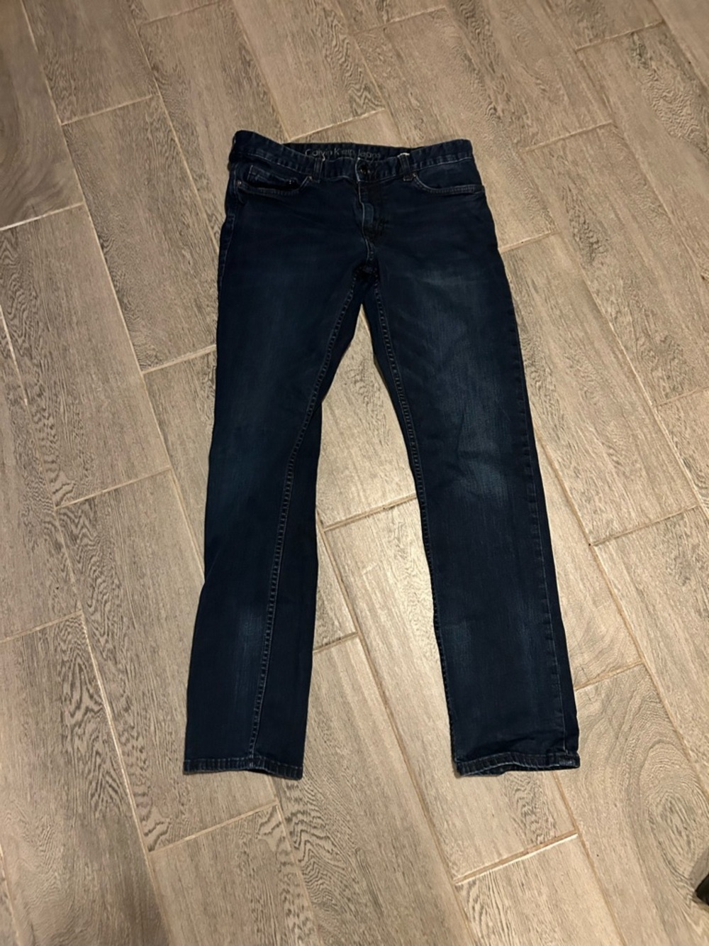 Calvin Klein Dark Indigo Straight Jeans - size 33x 32